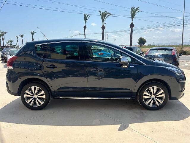 PEUGEOT 3008 STYLE 1.6 MANUAL SPANISH LHD IN SPAIN ONLY 68000 MILES SUPERB 2014